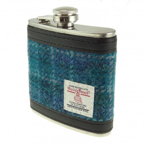 In this photo Hip Flask in Sea Blue Check - Harris Tweed - Glen Appin of Scotland Mood4Whisky