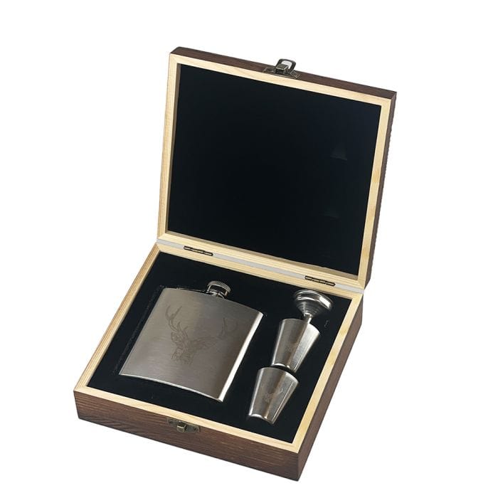 In this photo Metal Hip Flask Stag - Luxury Set - Metal Engraved - Selbraehouse Scotland Mood4Whisky