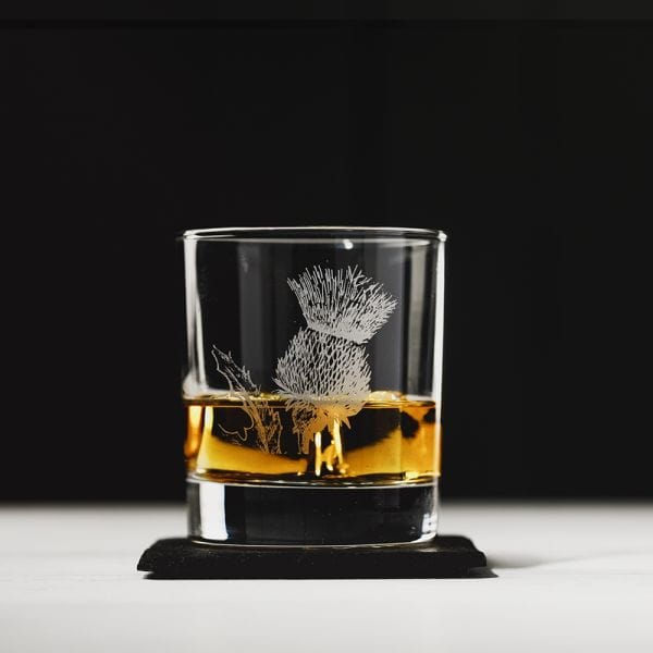 In this photo Tumbler & Slate Coaster Gift Set Thistle Mood4Whisky
