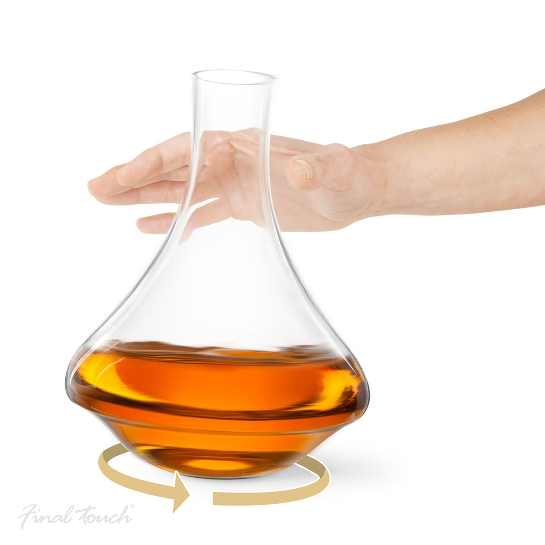 In this photo Whisky Decanter Revolve Spirits - 750ml - Lead Free Crystal - Final Touch Mood4whisky