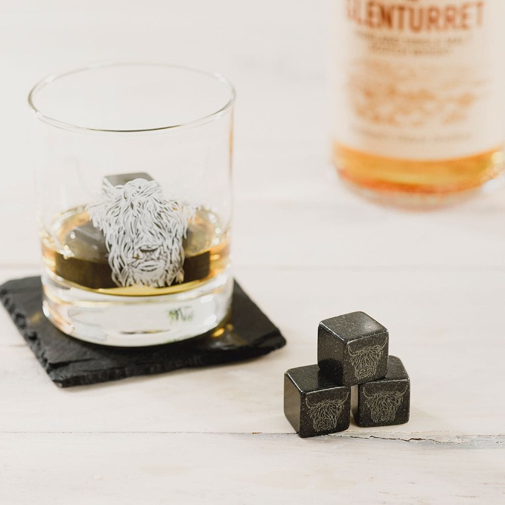 In this photo Whisky Stones Highland Cow Mood4Whisky