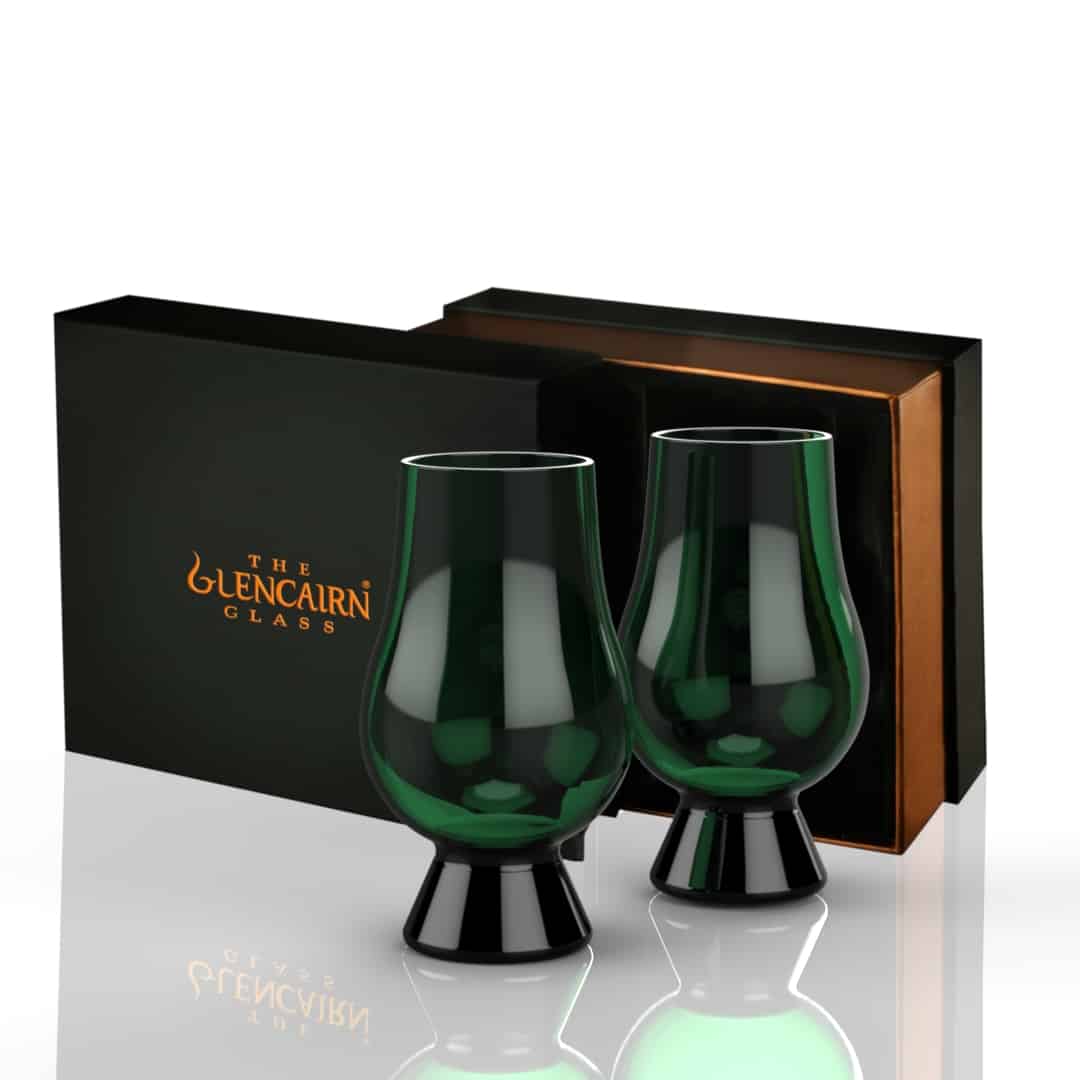 In this photo Glencairn Gift Set 2x Whisky Glass Green MoodCompanyNL