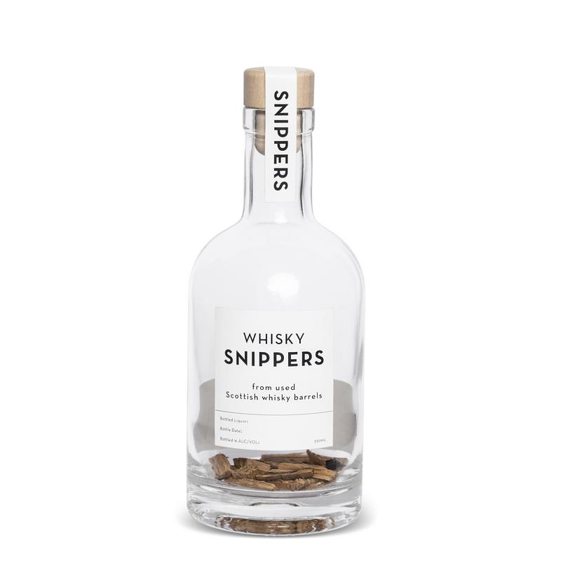 In this photo Maak je eigen Whisky 350ml - Cadeautip - Snippers MoodCompanyNL