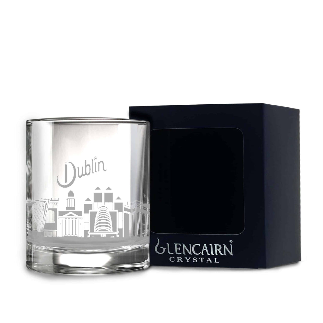 In this photo Whiskey glass Skyline Dublin - Glencairn Crystal Scotland MoodCompanyNL